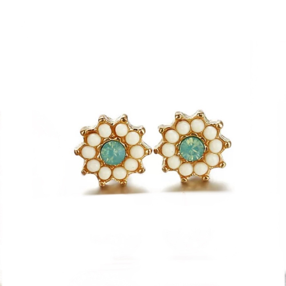 Flower & jade stone Kate spade style studs
